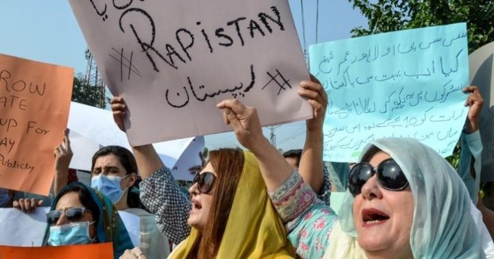 Tragis, Di Pakistan Seorang Wanita Diperkosa Setiap 2 Jam