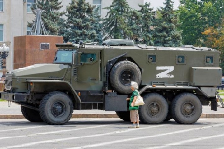 Rusia Akan Mengevakuasi Penduduk Kherson Saat Pasukan Ukraina Maju