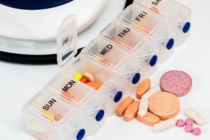 Ilustrasi Suplemen dan Obat-obatan (Pixabay)
