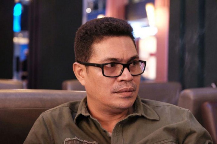 Faizal Assegaf, seorang kritikus sebut Jokowi dan Ahok kampungan dalam berdemokrasi usai Anies Baswedan lepas jabatan sebagai Gubernur DKI Jakarta /netrainews com