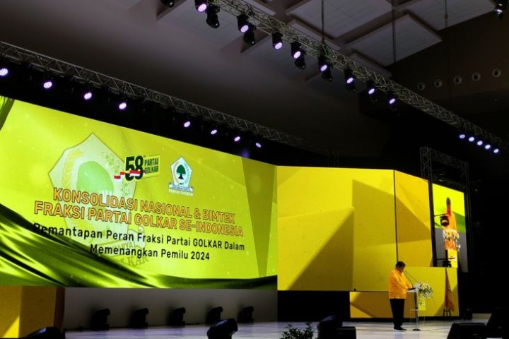 Ketika Golkar Tetap Jalin Komunikasi Dengan Partai Lain Walaupun Sudah Ada KIB, Apa Yang Dituju?