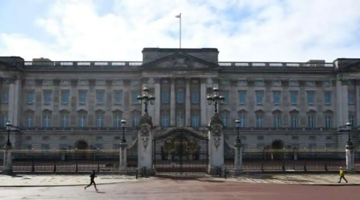 Berikut alasan anggota kerajaan Inggris tidak ada yang menempati Kastil Windsor dan Istana Buckingham /Reuters