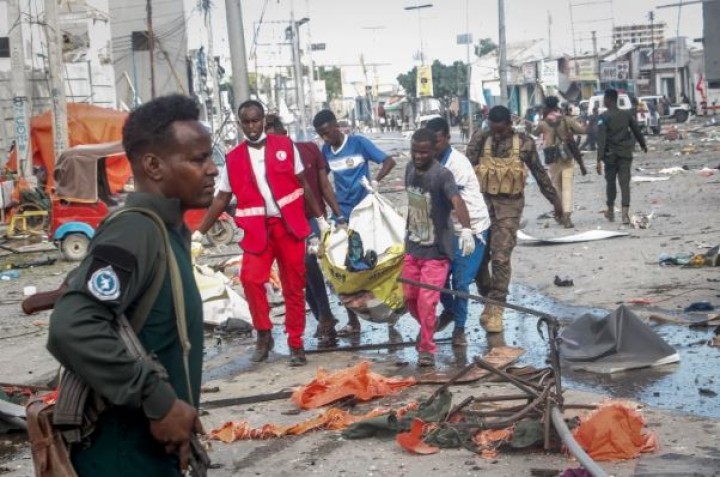 Sedikitnya 100 Orang Tewas dan 300 Lainnya Terluka Dalam Pemboman Mobil Keji di Mogadishu