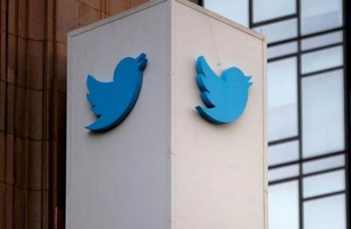 Twitter Memberhentikan Staf di Singapura
