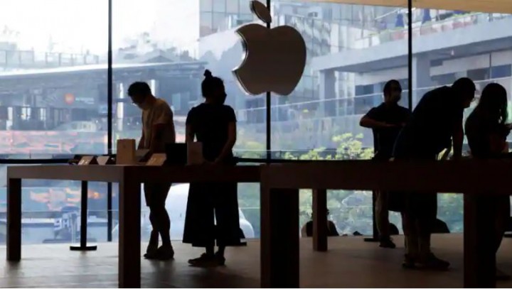 Apple Sebut Pembatasan Covid-19 di China Akan Memperlambat Pengiriman iPhone 14