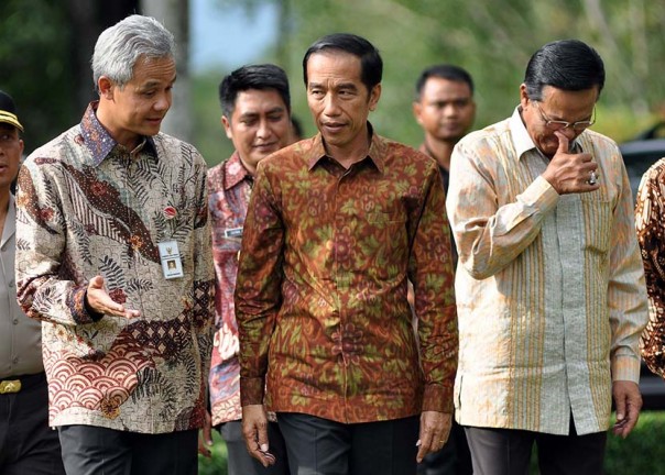 Potret Kebersamaan Jokowi dan Prabowo Subianto. (CNBC Indonesia/Foto)