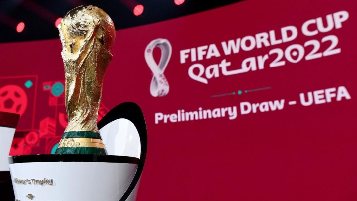 Potret Trofi Piala Dunia Qatar 2022. (Indosport/Foto)