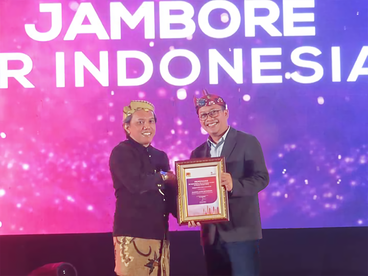 PR Leader Pegadaian Borong Penghargaan  PR Indonesia