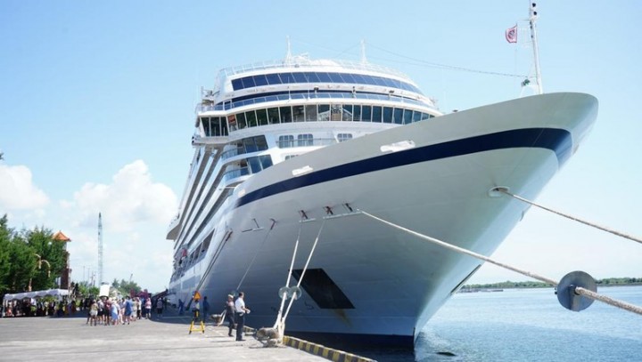  Dinas Pariwisata dan Ekonomi Kreatif Tanjung Periok Persiapkan Atas Bersandarnya Kapal Pesiar