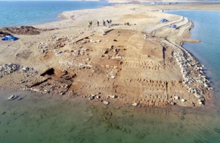 Zakhiku, Kota Kuno di Irak Terungkap Oleh Kekeringan Parah