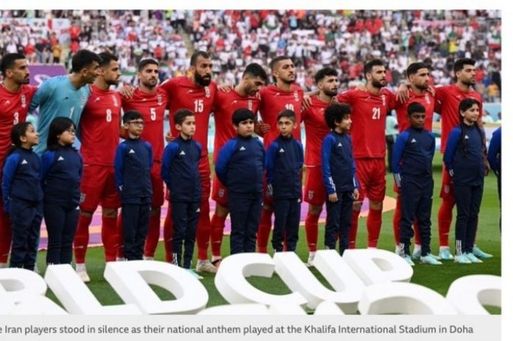 Hasil Screenshot Laga Iran vs Inggris di Piala Dunia 2022 Qatar yang Tolak Nyanyikan Lagu Kebangsaan. (Twitter)
