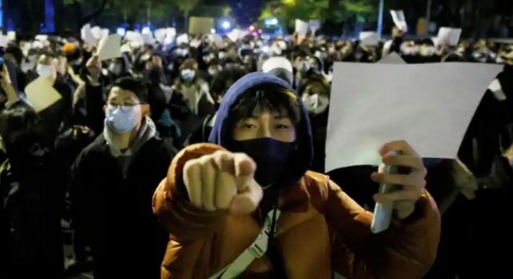 Beberapa Ditahan di Shanghai Saat Protes Penguncian Anti-Covid-19 Berkecamuk di China