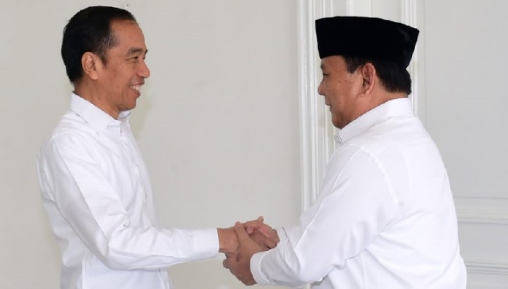 Presiden RI Joko Widodo dan Menteri Pertahanan Prabowo Subianto. Sumber: Jateng.Inews.ID