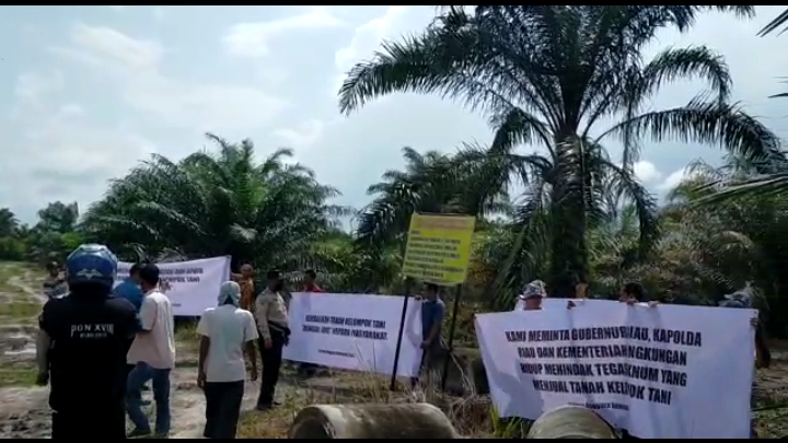 Gelar Unjuk Rasa, Masyarakat Manggala Sakti Minta Gubernur Riau dan KLHK Tindak Oknum Penjual Tanah Kelompok Tani 