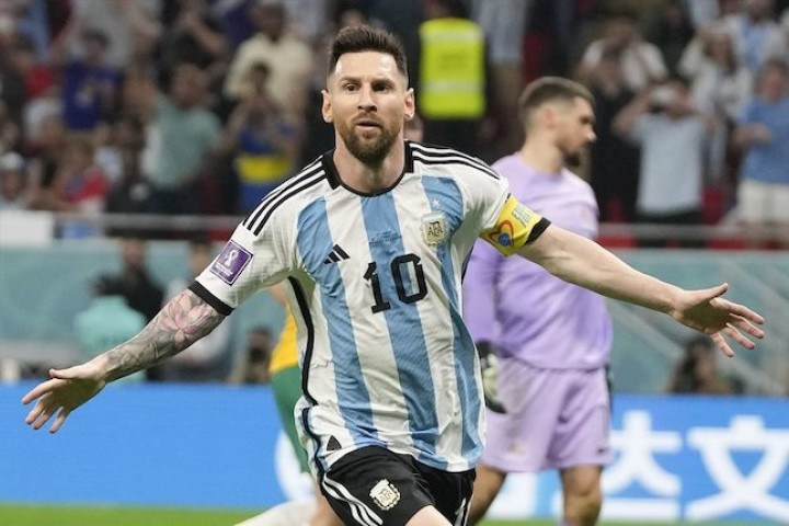 Potret Lionel Messi Timnas Argentina di Piala Dunia dan  Pesepakbola yang Saat Ini Berada di Klub PSG (Paris Saint-Germain) (Dok. Yahoo)