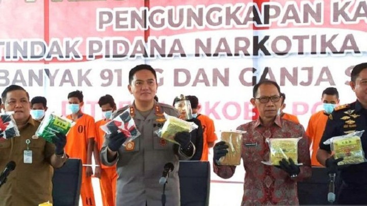 Polda Riau Sita 91 Kg Sabu dan 25 Kg Ganja