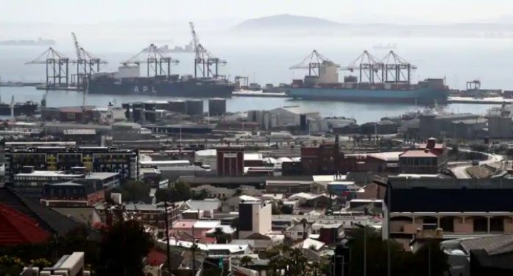 Kapal Rusia Berlabuh di Cape Town, Ini Sanksi yang Diperoleh