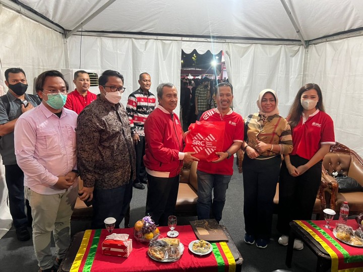 Gubernur Riau Syamsuar Dukung Penuh Toko Kelontong SRC Sebagai Penggerak Kemajuan UMKM Pada Pesta Retail Tengah Sumatera di Pekanbaru 