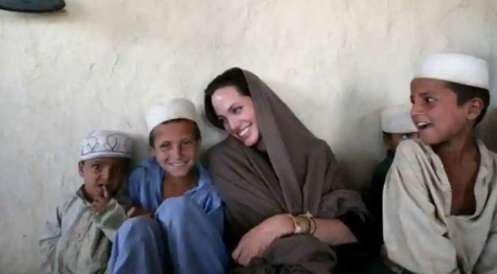 Angelina Jolie umumkan tinggalkan UNHCR dan akan melakukan kegiatan kemanusiaan yang lebih luas /Twitter
