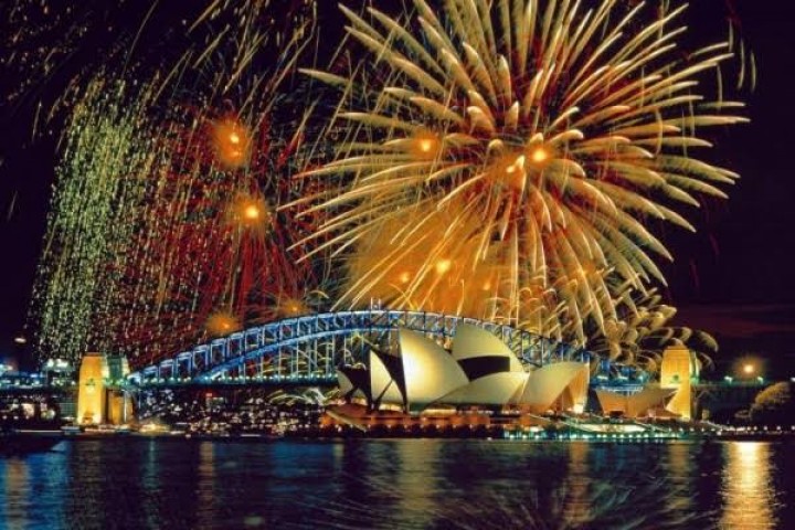 Potret Pesta Besar dan Meriah Tahun Baru di Sydney Australia, (IDN Times/Foto)