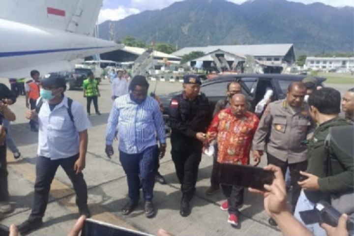 Gubernur Papua Lukas Enembe ditangkap KPK saat makan siang di restoran /istimewa
