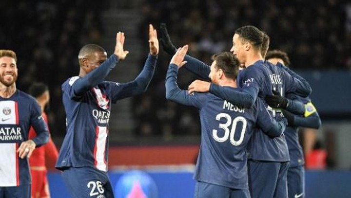 Potret Selebrasi Klub PSG atas Kemenangannya Melawan Angers di La Liga tadi Malam. (detik.com/Foto)