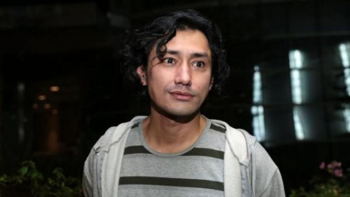 Potret Aktor Revaldo yang Ditangkap di Apartemen Miliknya. (tiktoknol.co.id/Foto)