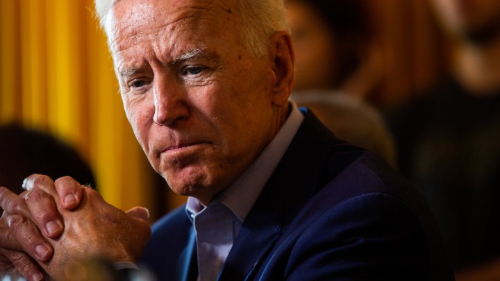 Potret Presiden Amerika Serikat, Joe Biden dengan Wajah yang Tampak Murung. (TheNewYorkTimes/Foto)