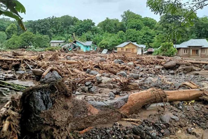 BPBD Padang sebut ada 200 kepala keluarga terdampak banjir bandang /Antara