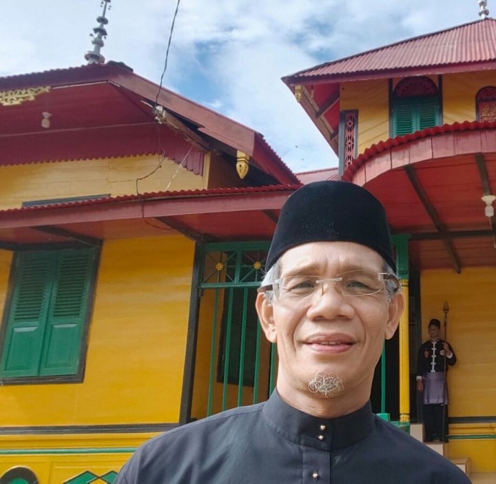 Sekretaris Umum Dewan Pimpinan Harian (DPH) LAMR Provinsi Riau, Datuk Jonnaidi Dasa