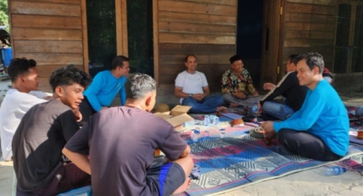 Pihak BKSDA Riau bersama Pemkab Bengkalis