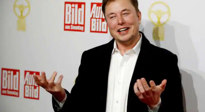 Elon Musk saat ini mungkin memegang gelar orang terkaya di dunia, tetapi juga memegang gelar kehilangan kekayaan terbesar dalam sejarah /Reuters