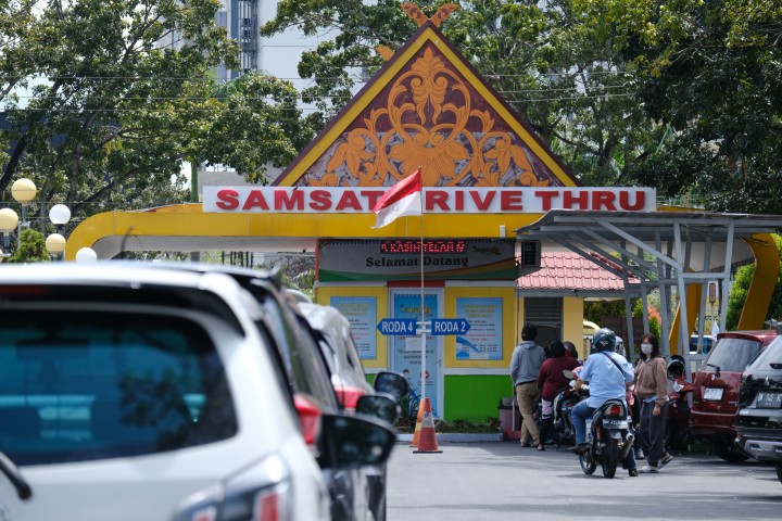 Samsat Drive Thru 