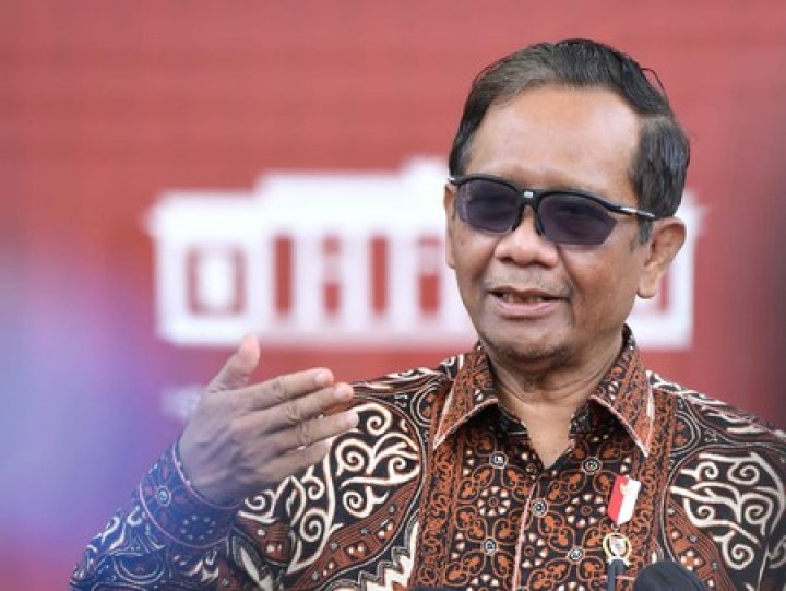 Potret menko Polhukam,  Moh. Mahfud MD, yang Dukung KPU untuk Banding Soal Putusan PN Jakpus Tunda Tahapan Pemilu 2024. (CNBC Indonesia/Foto)