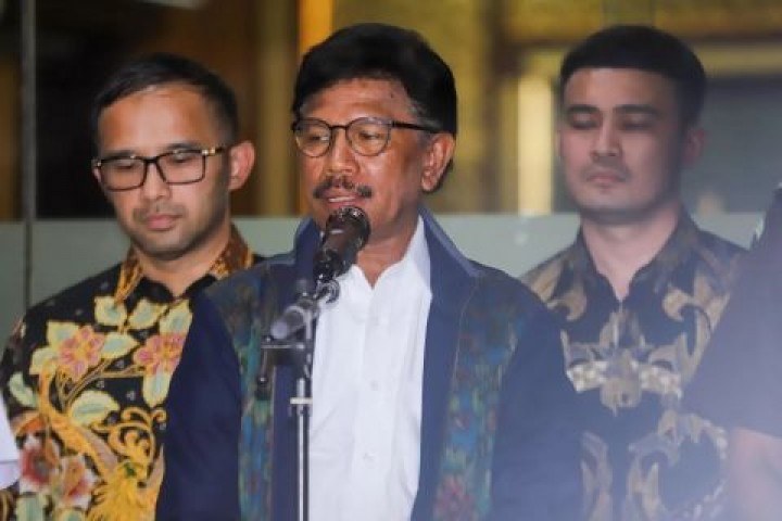 Adik Jhonny G Plate Kembalikan Uang Korupsi Rp534 Juta, Begini Kata Kejagung. (detik.com/Foto)