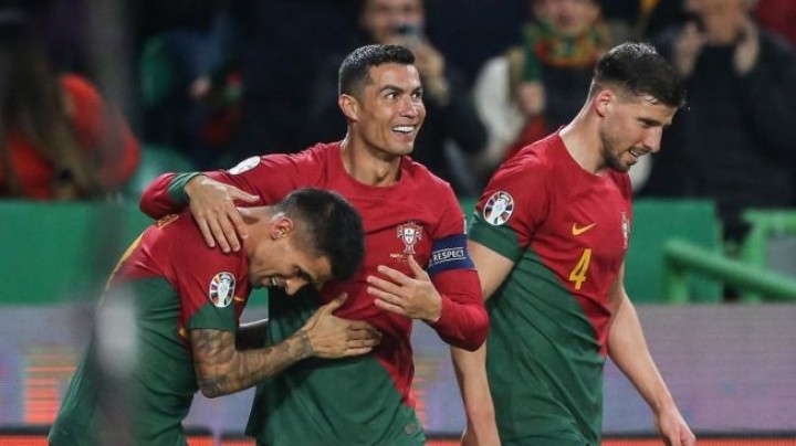 Man of teh Match Portugal vs Liechtenstein di Kualifikasi Eurp 2024: Joao Cancelo. (Suara.com/Foto)