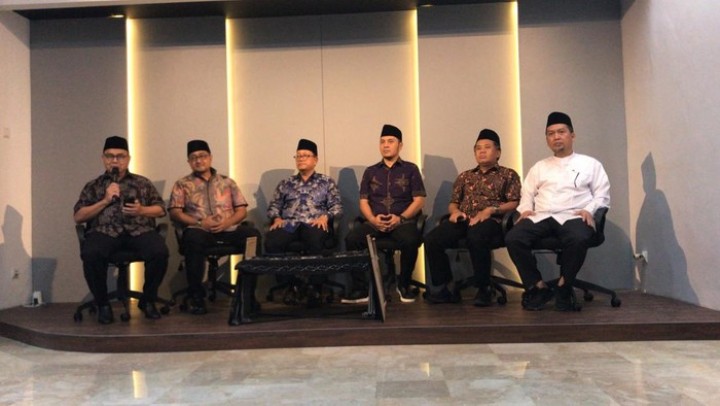 Gubernur Jawa Timur Khofifah Indar Parawansa bisa saja dijadikan sebagai salah satu nama yang dibidik dalam penetapan cawapres 2024 untuk Anies Baswedan. Sumber: detik.com