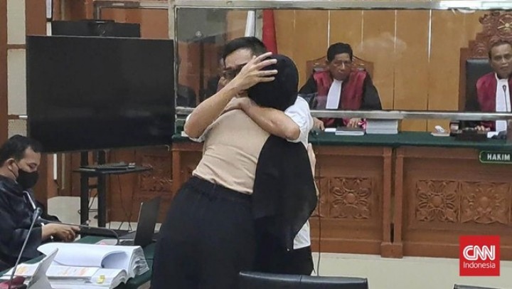Dituntut 20 Tahun Penjara, Mengingat Lagi Peran Dody Prawiranegara di Kasus Teddy Minahasa. (CNNIndonesia/Foto)