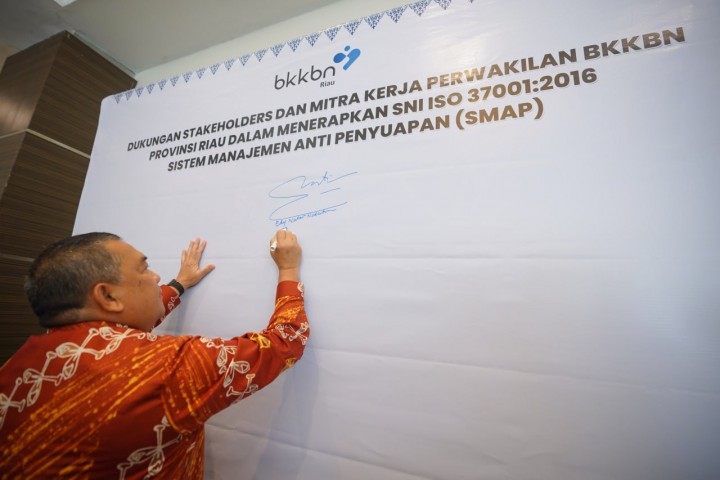 Wagubri Edy Natar di forum percepatan penurunan angka prevalensi stunting Riau