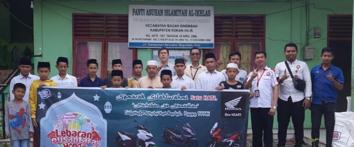 Berbagi di bulan Ramadhan, Capella Honda Baganbatu Sambangi Panti Asuhan Islamiyah Al-Ikhlas