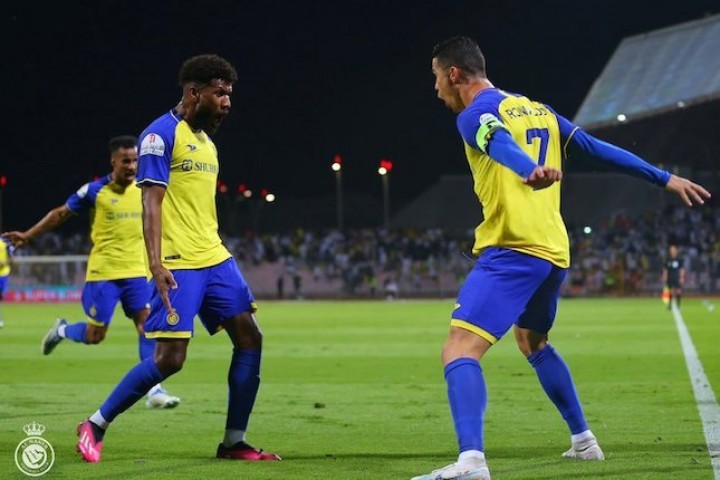 Liga Arab Suadi Al Adalah vs Al Nassr: Brace Ronaldo bawa Timnya Menang 5-0. (Bola.net/Foto)