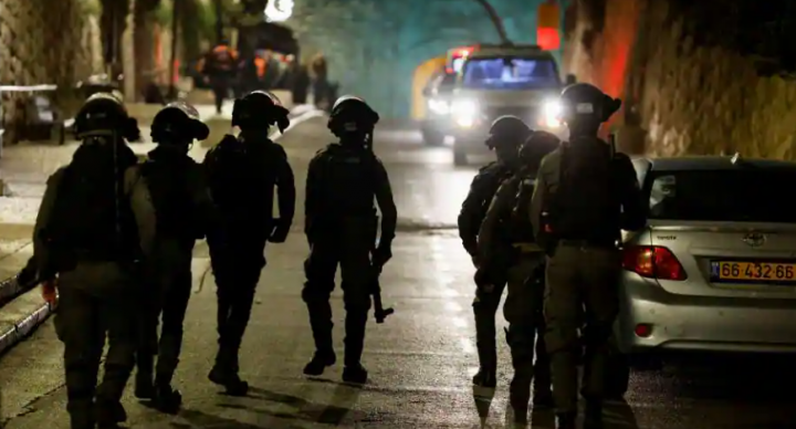 Bentrokan kembali terjadi di dalam Masjid Al-Aqsa Yerusalem, dilaporkan ada yang cedera /Reuters