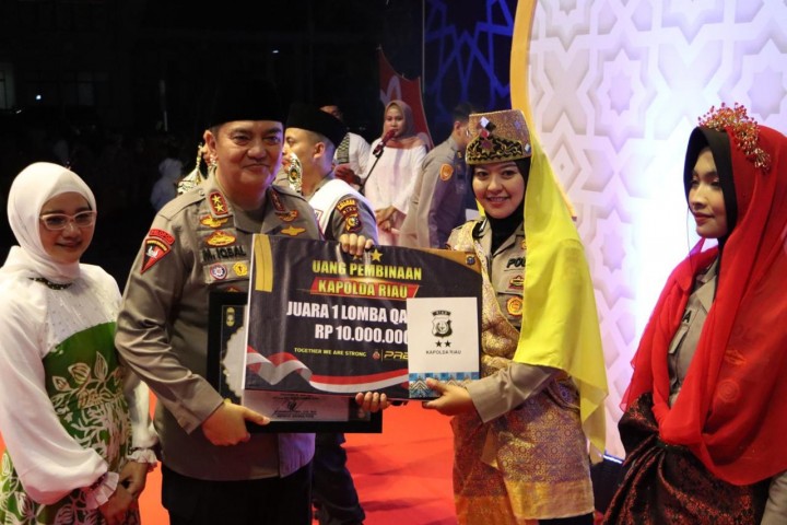 Grup Qasidah Polres Siak Raih Juara Pertama Lomba Da'i dan Qasidah Yang digelar Polda Riau