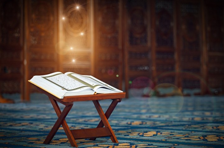 Sejarah Nuzulul Quran, Berawal dari Nabi Muhammad di Gua Hira hingga Turunya Surah Al Alaq. (Ilustrasi/Foto/detik.com)