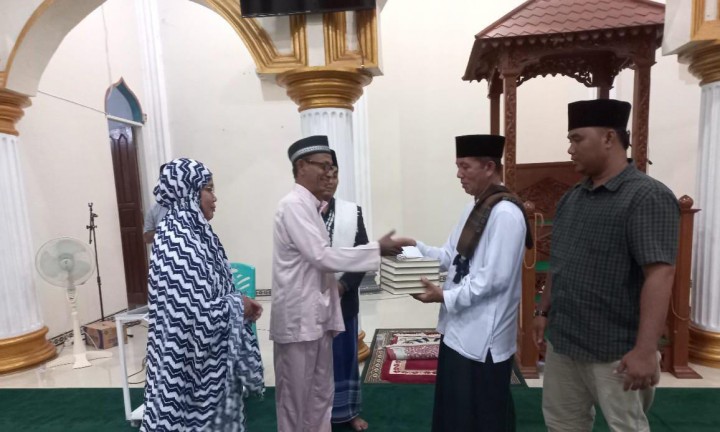 PWI Siak Safari Ramadhan Di Mesjid Agung Amirul Mukminin Kecamatan Sungai Apit 