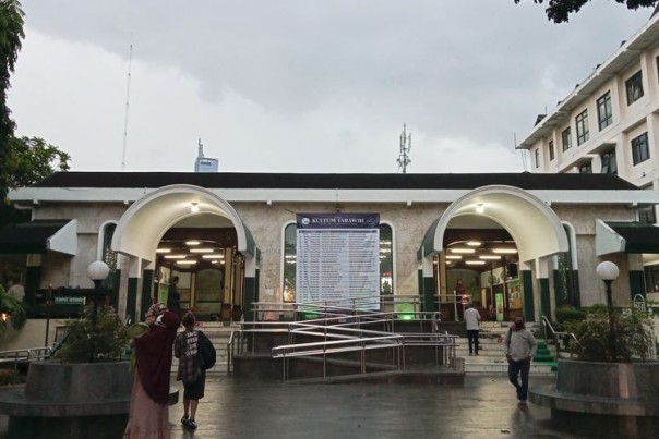 Sejarah Masjid Sunda Kelapa, Masjid Tanpa Kubah di Menteng 