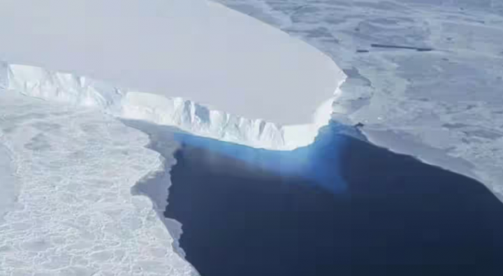 PBB lapor gletser dunia mencair lebih cepat pada tahun 2022 /Reuters