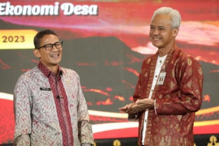 Begini Penampakan Kedekatan Ganjar Pranowo dan Sandiaga Uno Versi Lembaga Survei