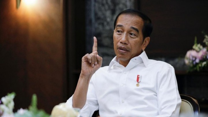 Viral Jalan Rusak di Lampung, Jokowi Akan Kunjungi Lokasi yang Dikeluhkan Warga. (CNN/Foto)