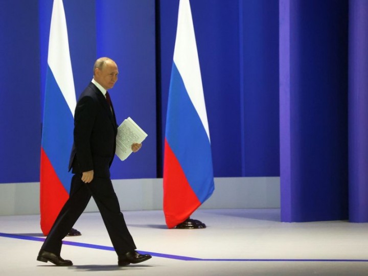 Kremlin Diguncang Serangan Drone Teroris, Vladimir Putin Berhasil Selamat. (Euractiv/Foto)